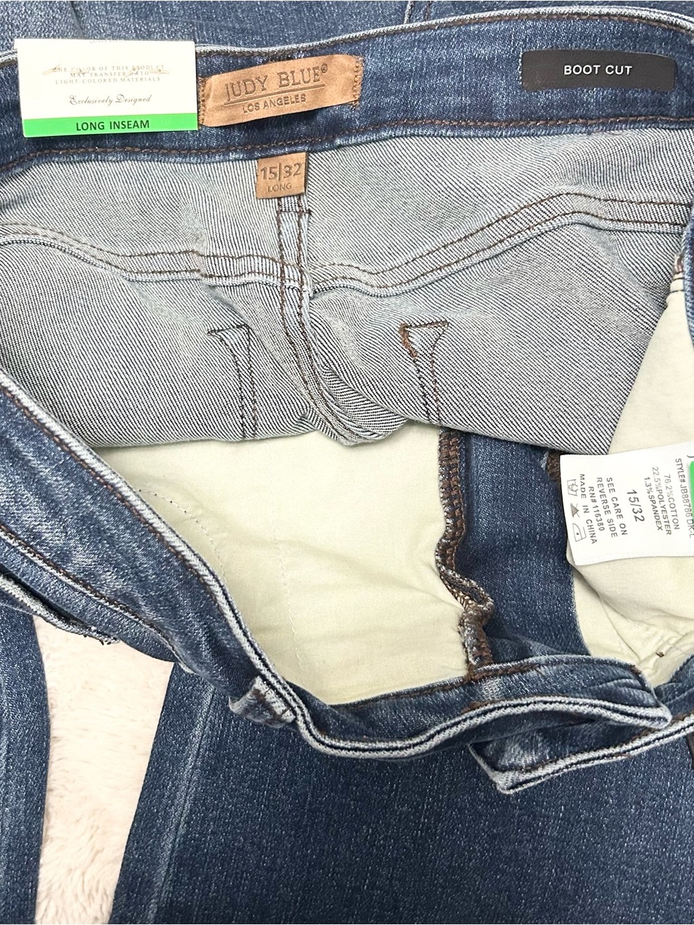 Judy Blue High-Rise Blue Bootcut Jeans Long Inseam Size 32 - Picture 7 of 8